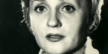 Կլարա Ռումյանովա