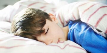 Քնում ենք և արթնանում